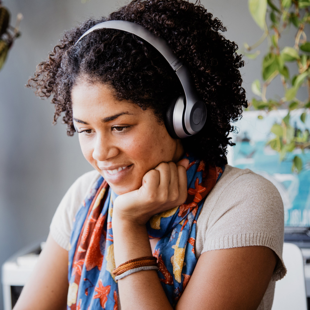 relaxing-in-headphones